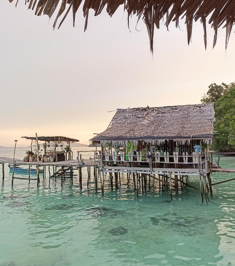 Yenbainus Homestay Yennanas Besir Buitenkant foto