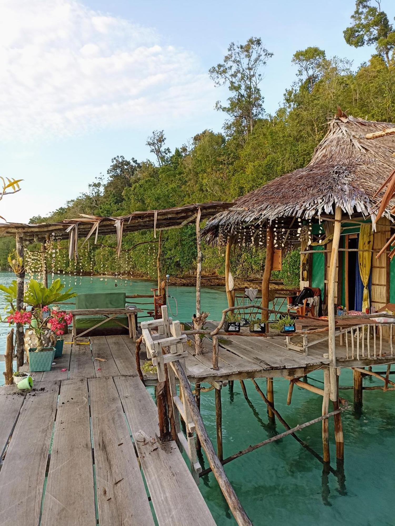 Yenbainus Homestay Yennanas Besir Buitenkant foto