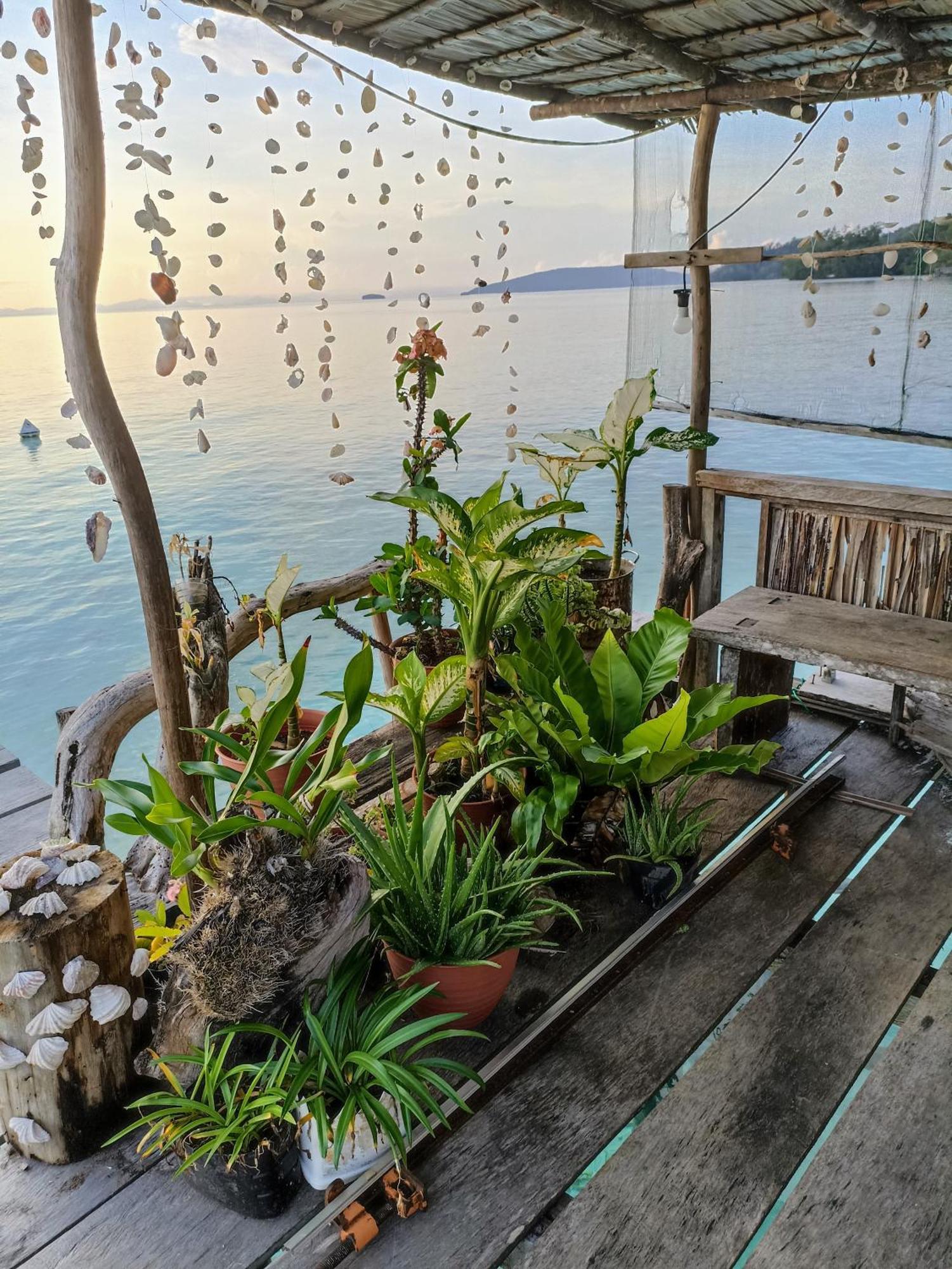Yenbainus Homestay Yennanas Besir Buitenkant foto