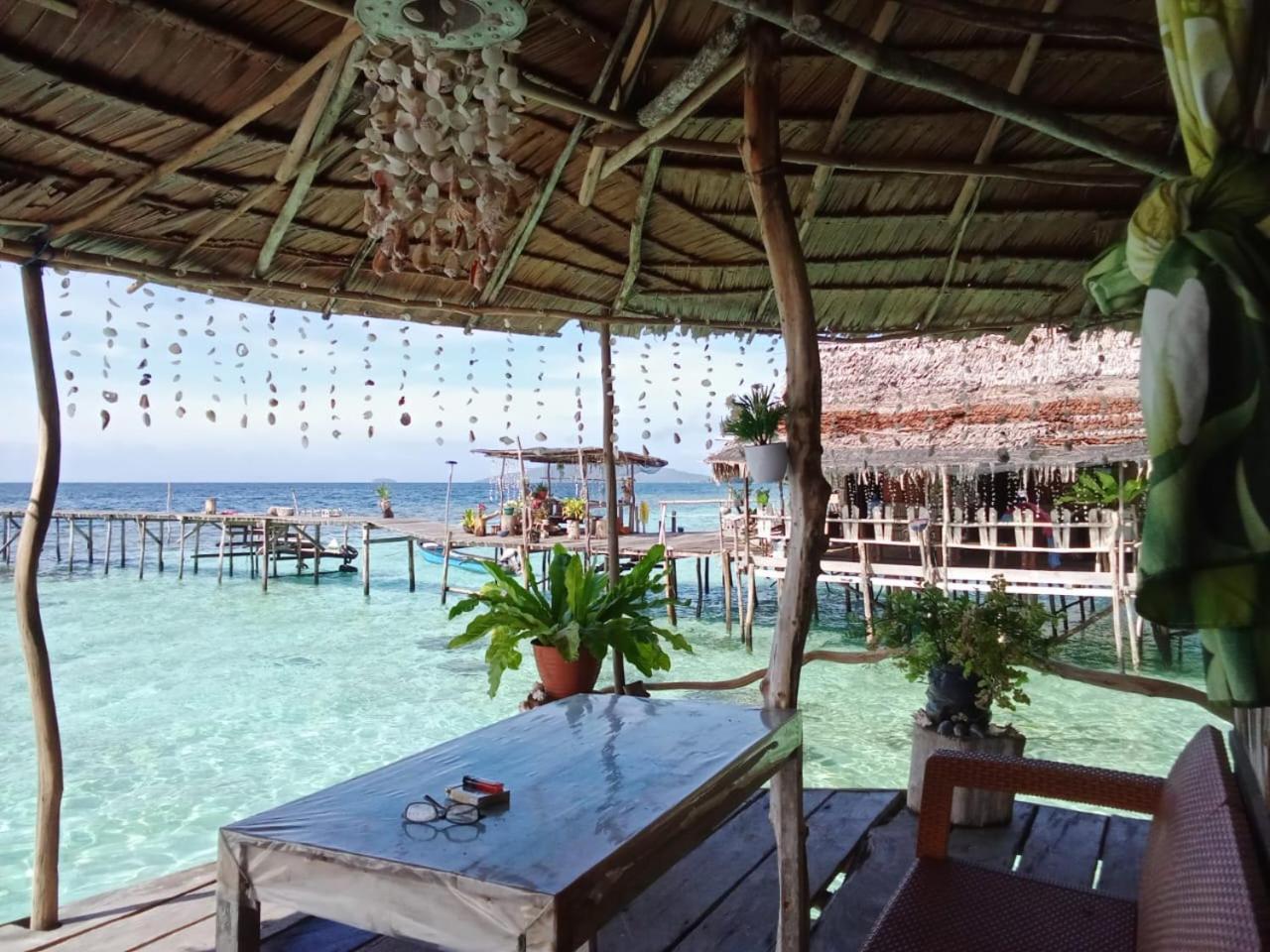 Yenbainus Homestay Yennanas Besir Buitenkant foto
